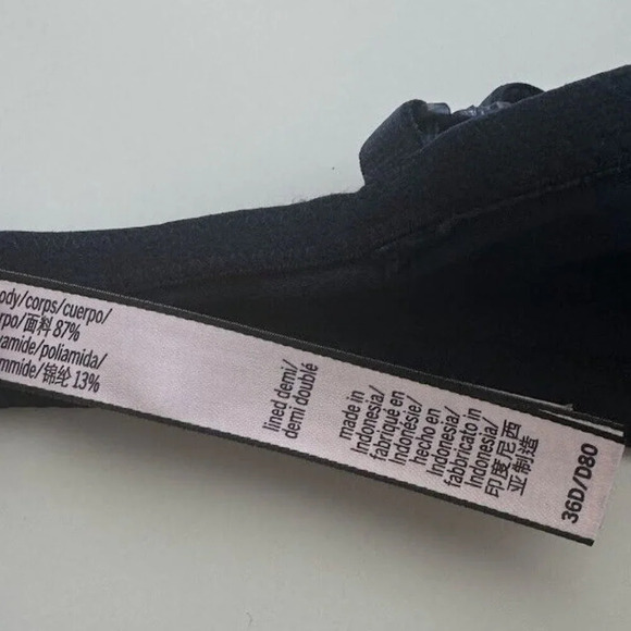 Victoria's Secret Navy Blue Lace Underwire Convertible Straps Demi Bra Size 36D - Picture 10 of 13